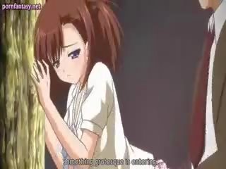 Adoleshent anime i zbukuruar grua merr dehur