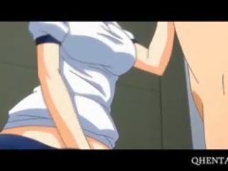 Kulay-rosas buhok anime paaralan manika eats miyembro sa knees