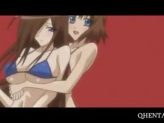Dois hentai meninas fodido em sexo a 3 em o praia