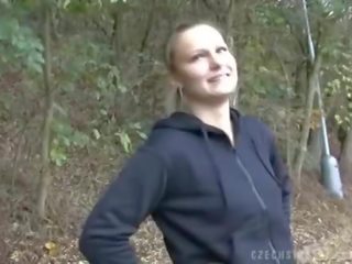 Tšehhi tütar oli valitud üles jaoks avalik räpane video