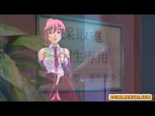 Krūtinga japoniškas anime tarnaitė čiulpimas bigcock